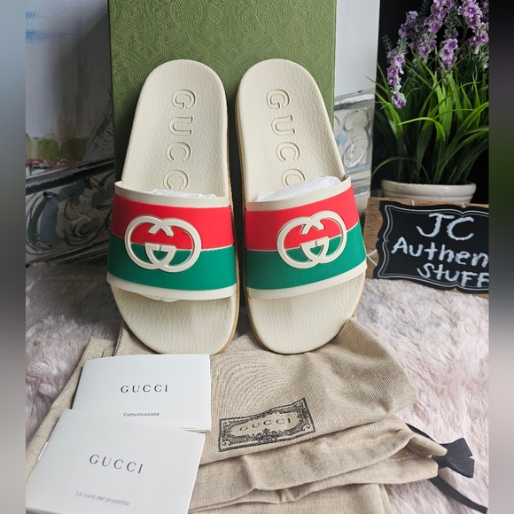 GUCCI woman's Interlocking G Logo Rubber Slides in size 8 and 9. Brand new - Picture 1 of 9